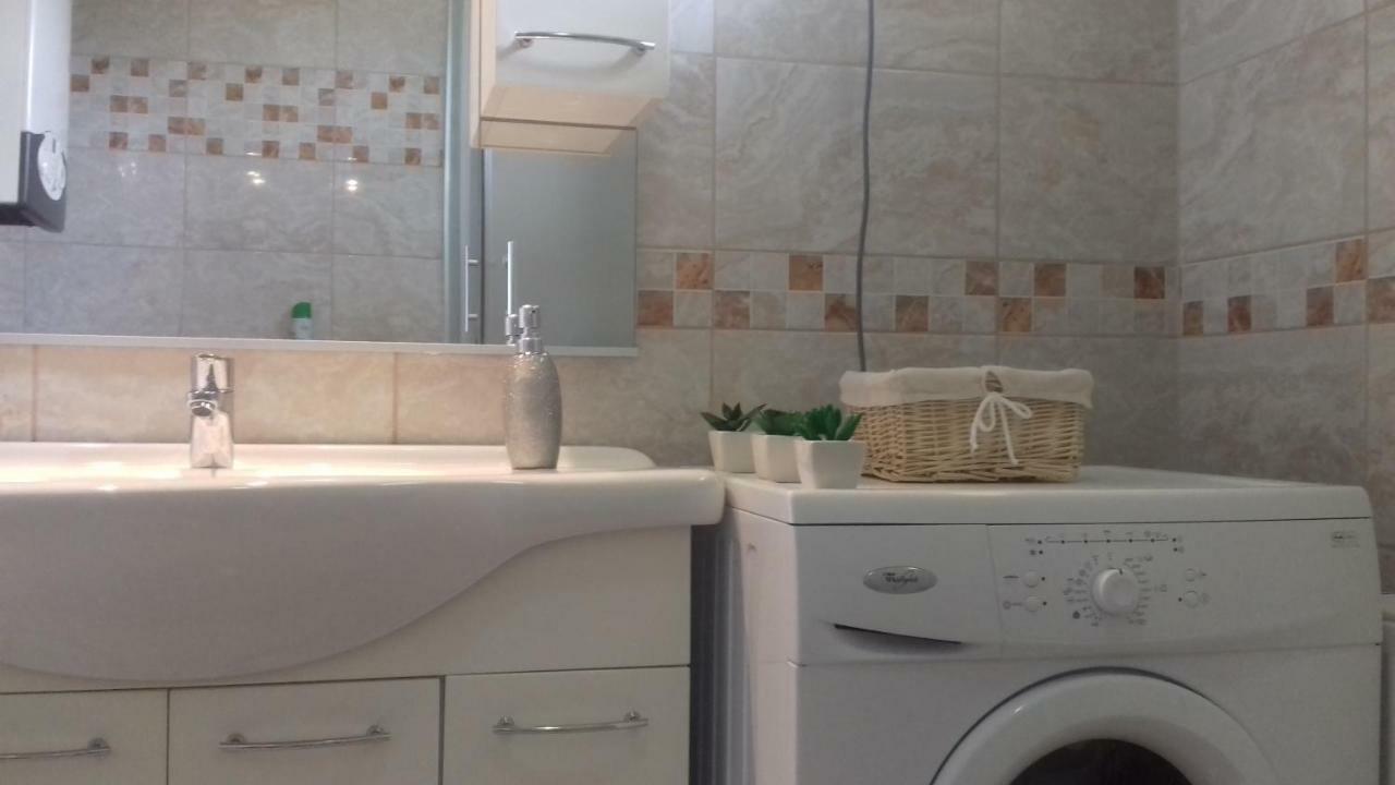 Benelise Apartman Hévíz Extérieur photo